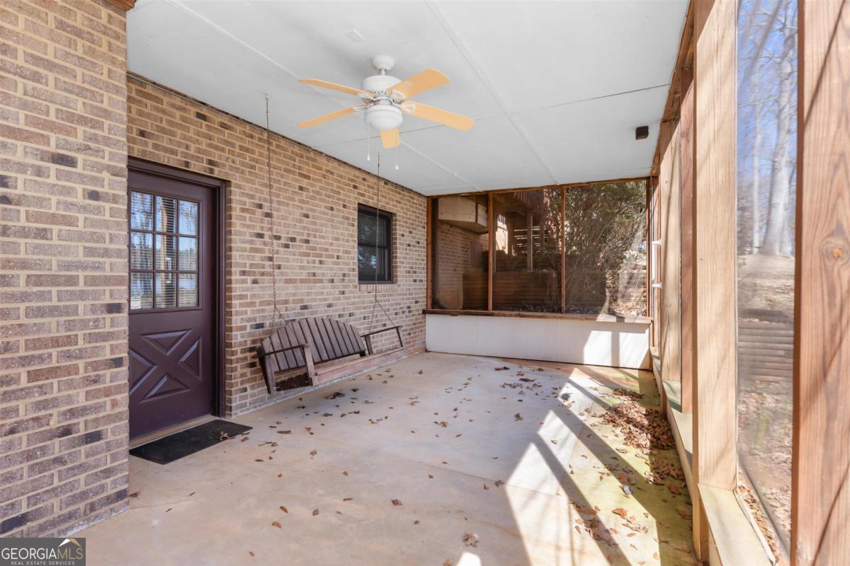 1070 Carpenter Lane Property Photo 36