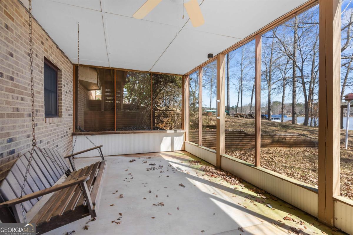 1070 Carpenter Lane Property Photo 37