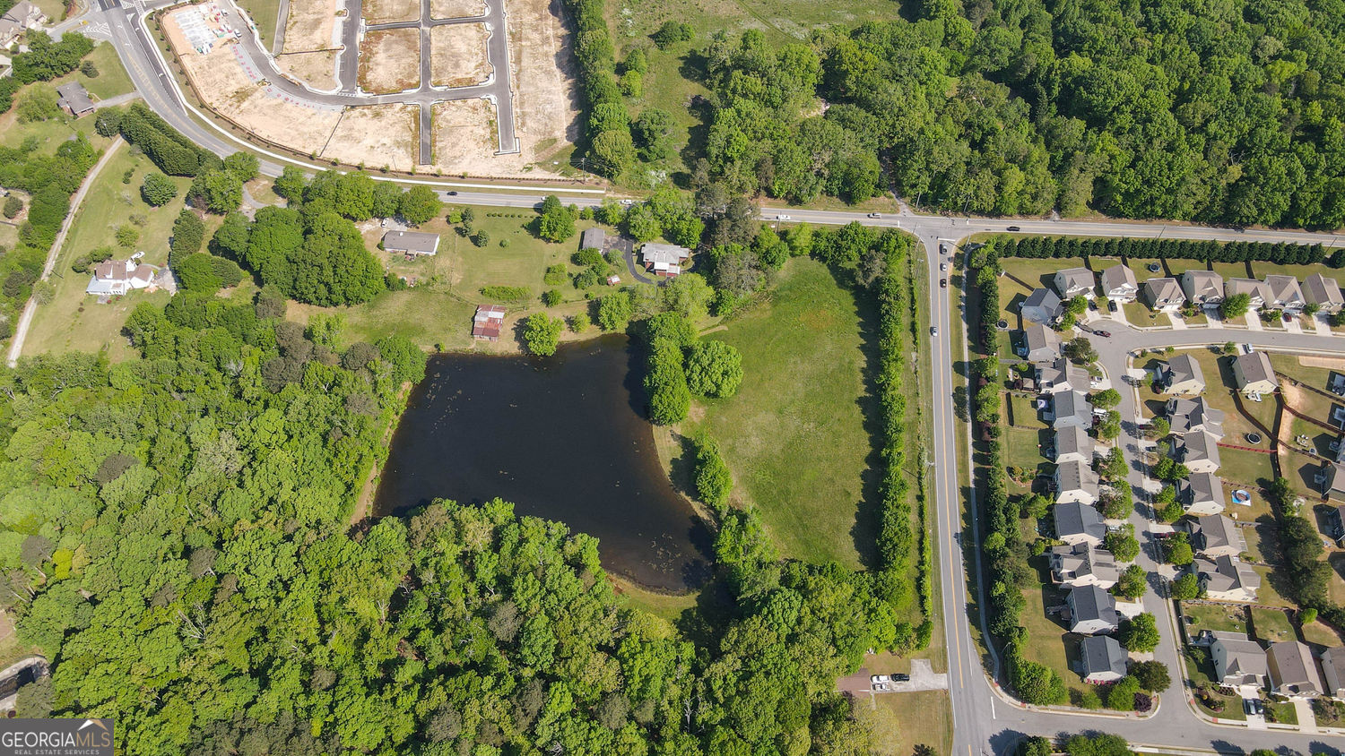 1317 Old Peachtree Road Ne Property Photo 4
