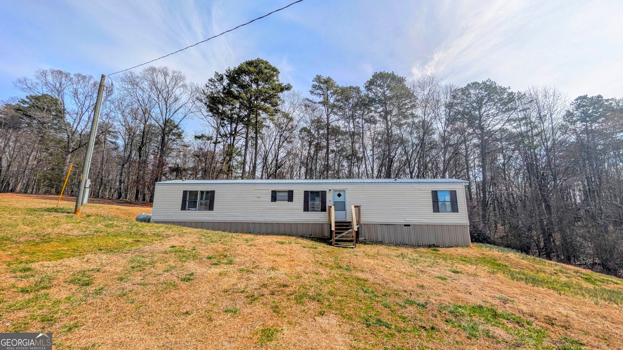 1562 Grindle Bridge Road Property Photo 1