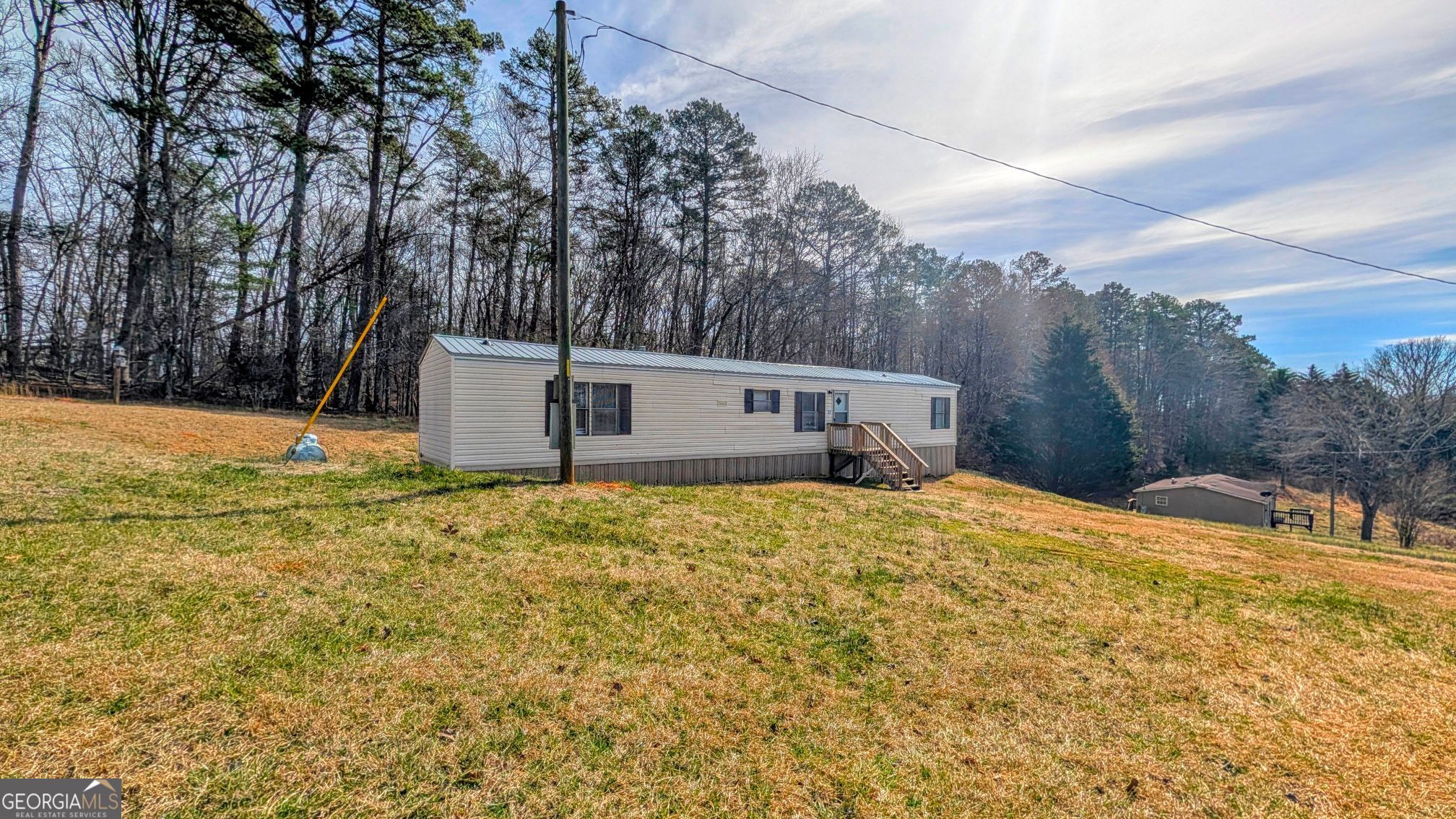 1562 Grindle Bridge Road Property Photo 2