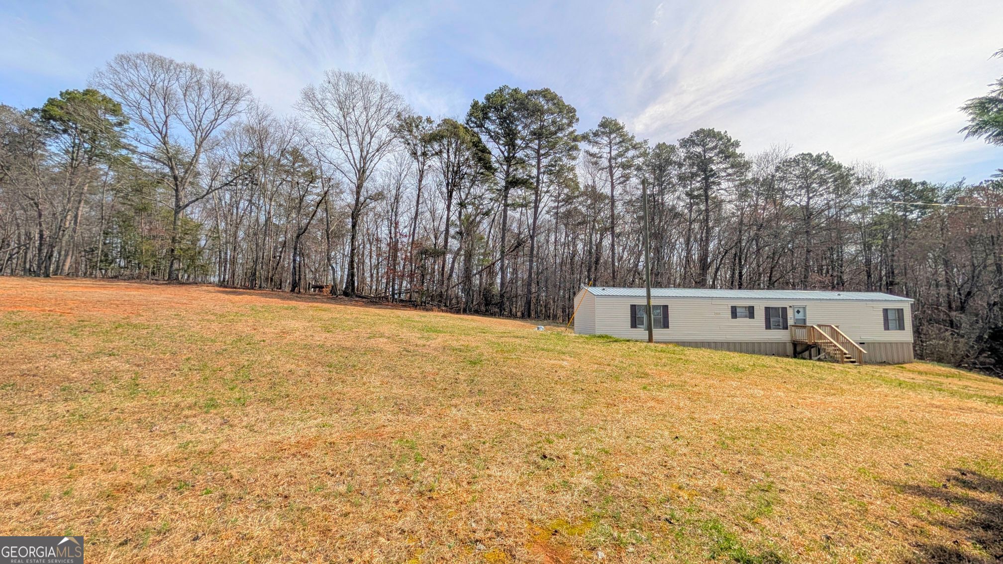 1562 Grindle Bridge Road Property Photo 3
