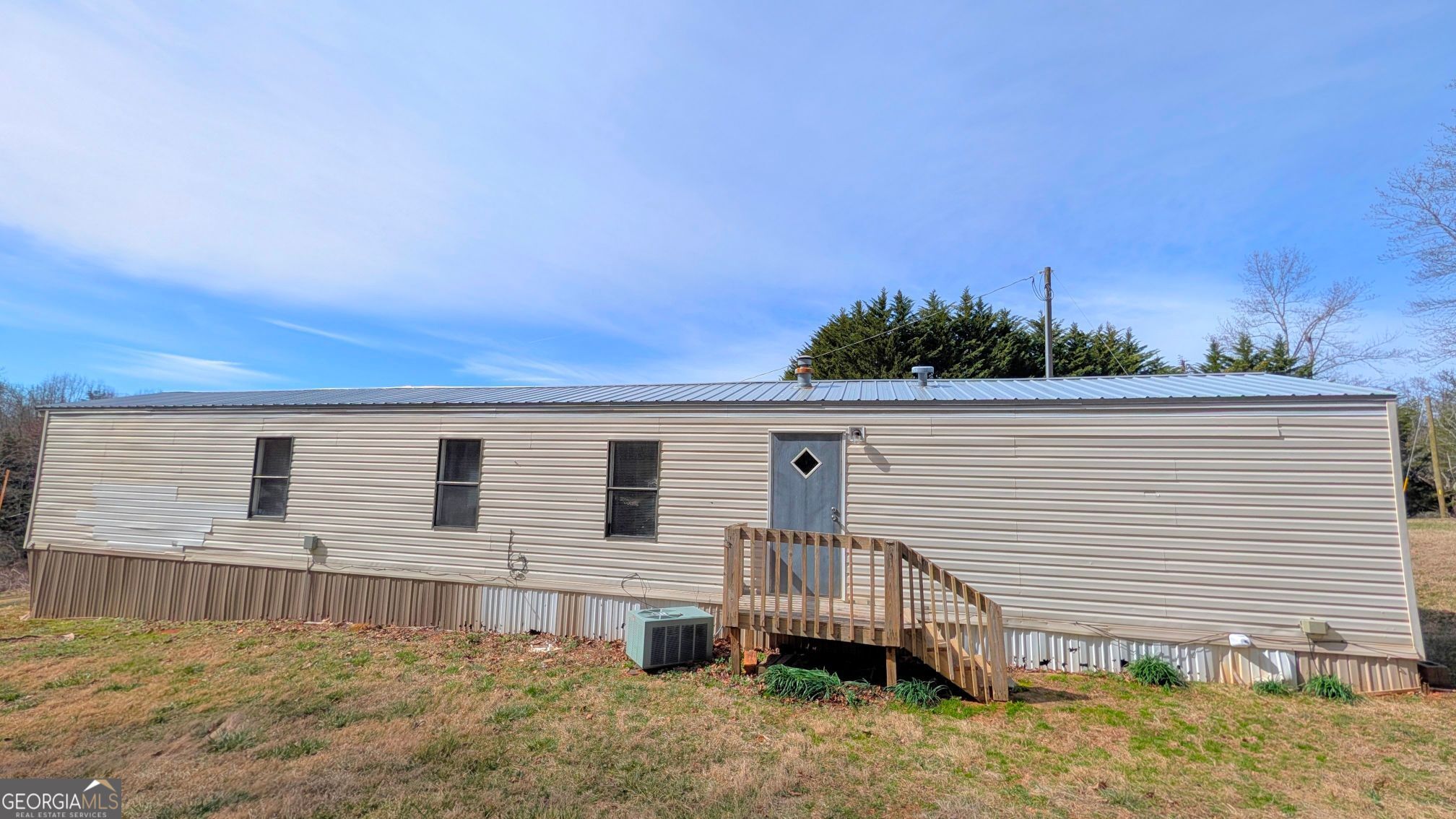 1562 Grindle Bridge Road Property Photo 6