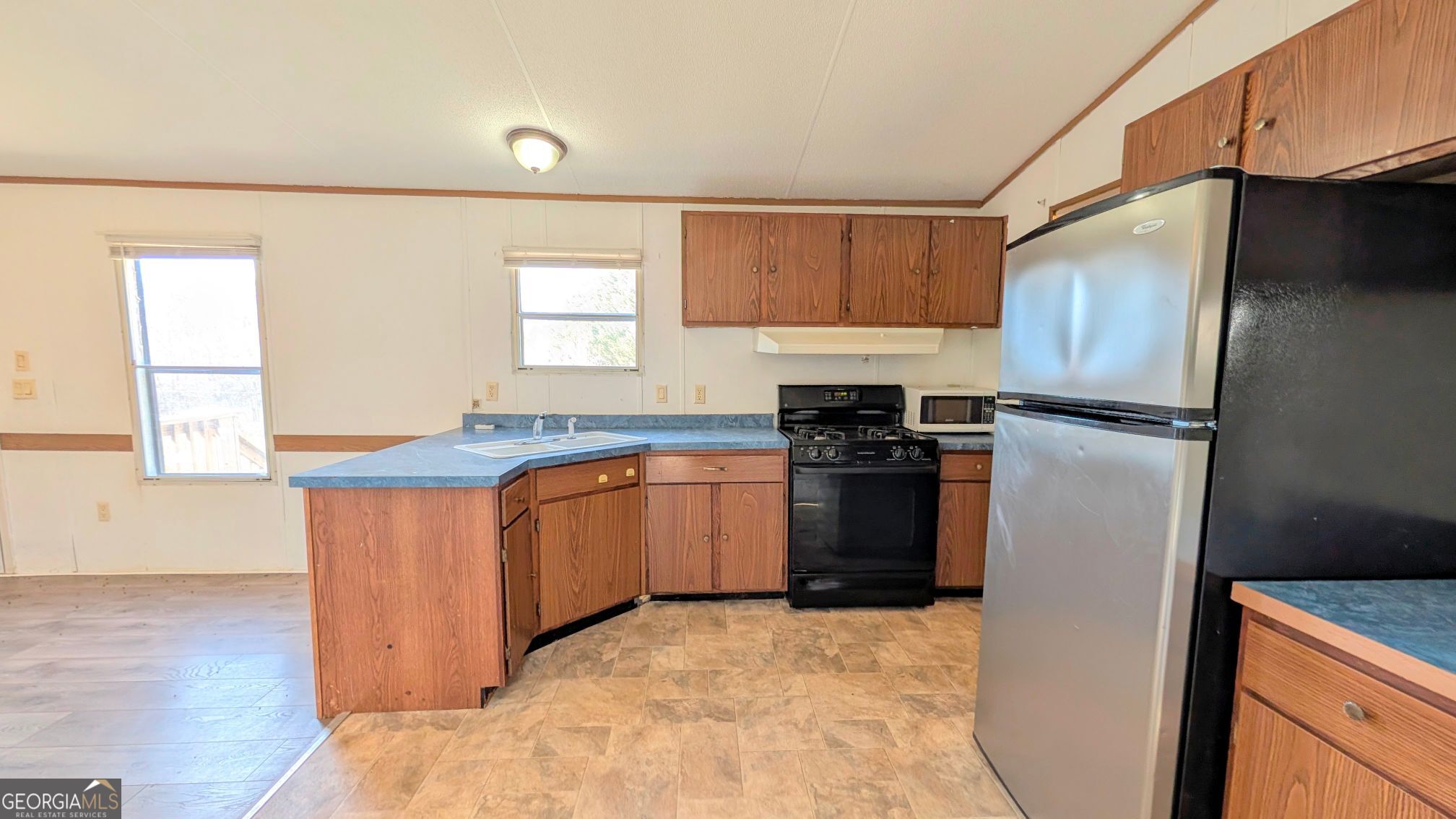 1562 Grindle Bridge Road Property Photo 12