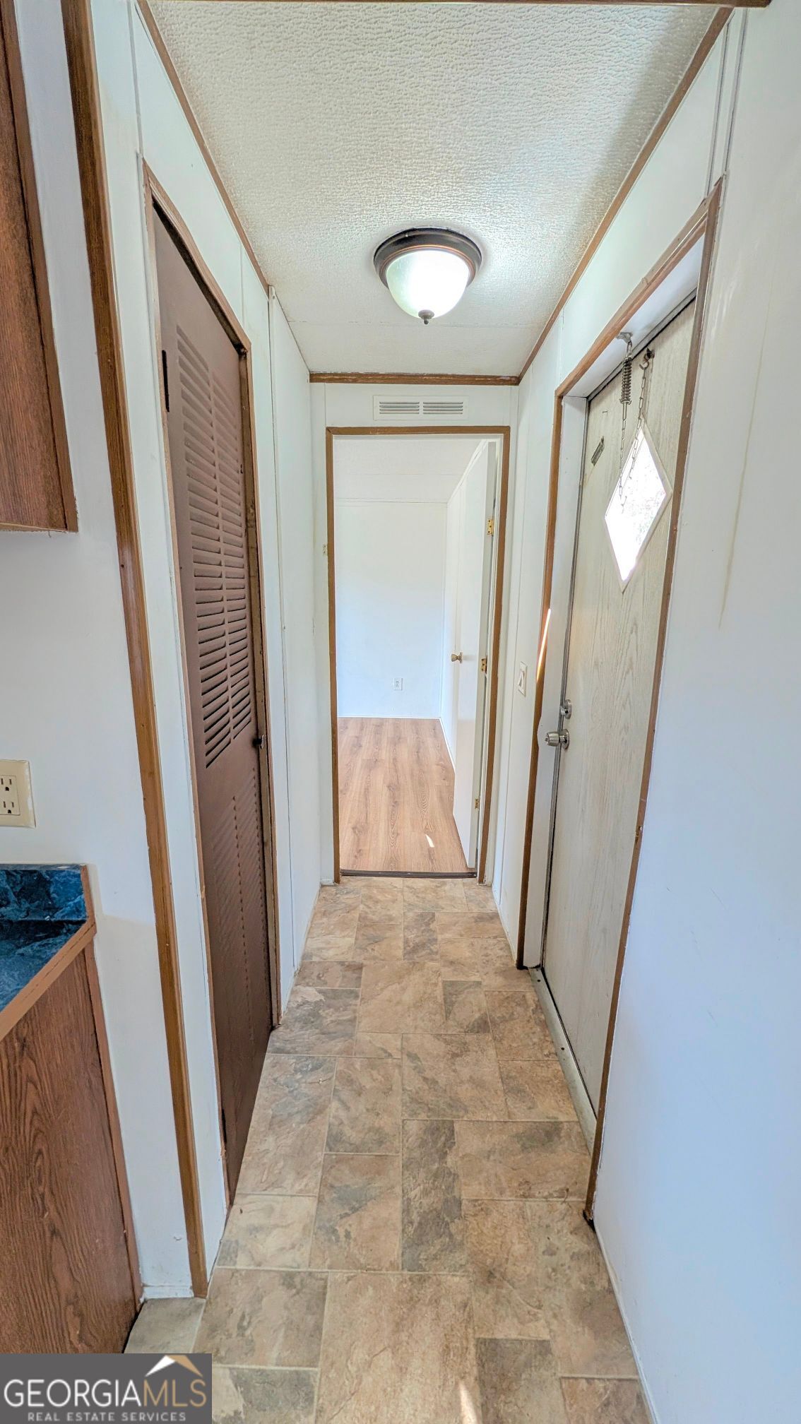 1562 Grindle Bridge Road Property Photo 15