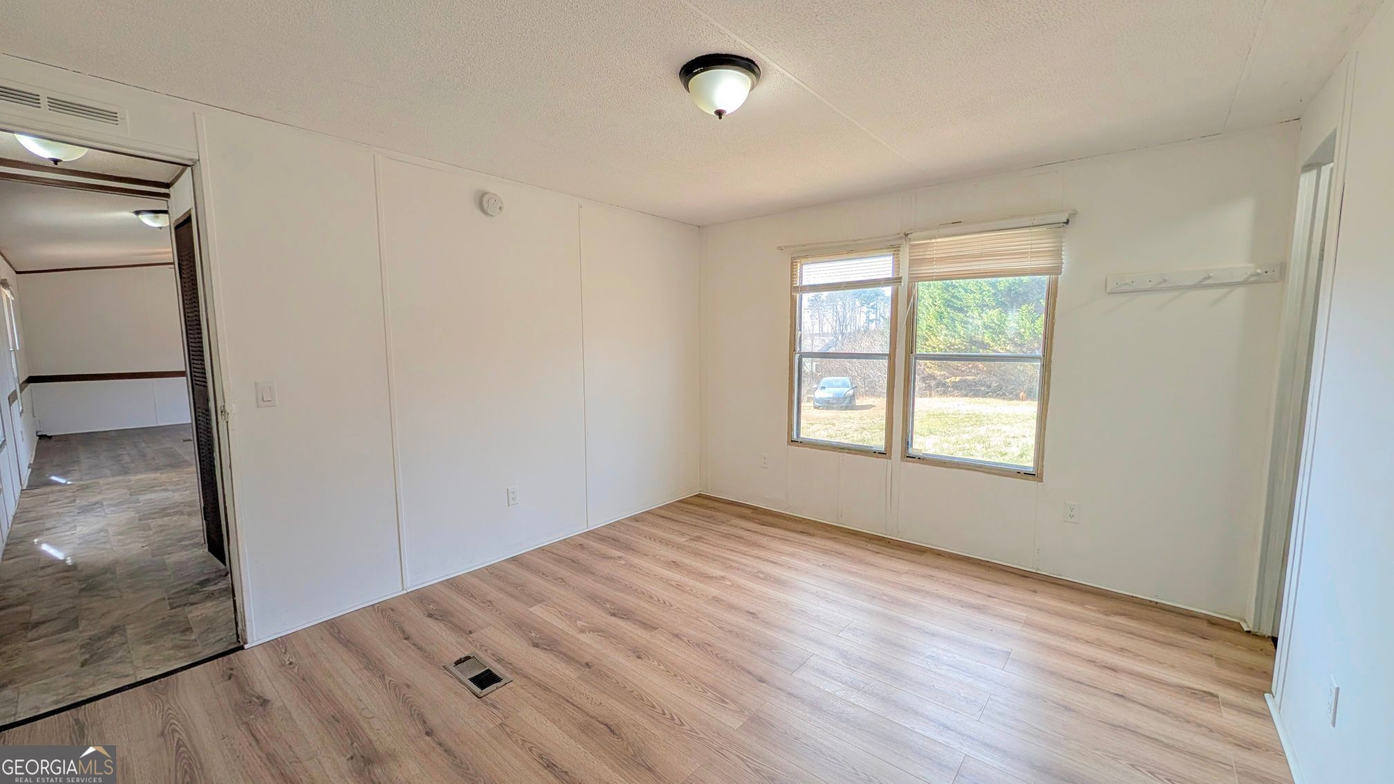 1562 Grindle Bridge Road Property Photo 17