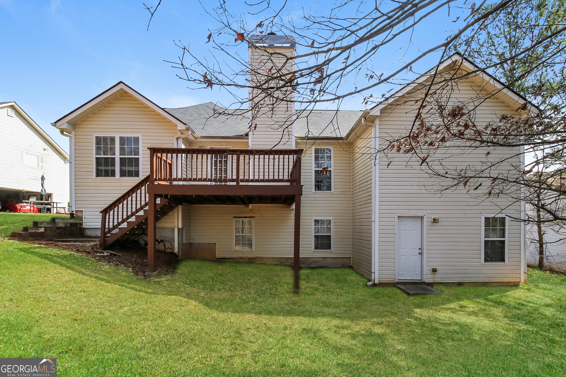 80 E Lawn Drive Property Photo 18