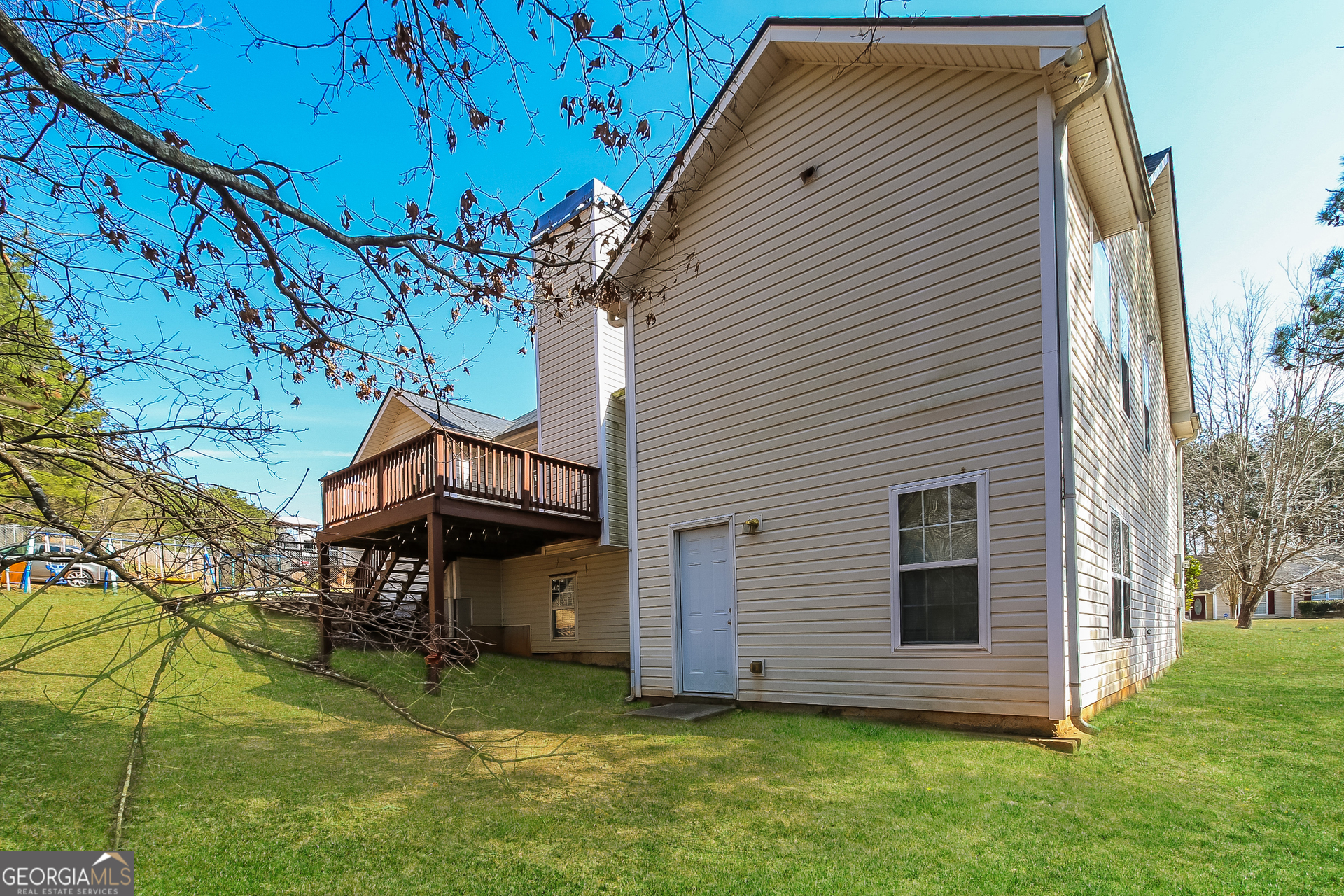 80 E Lawn Drive Property Photo 20