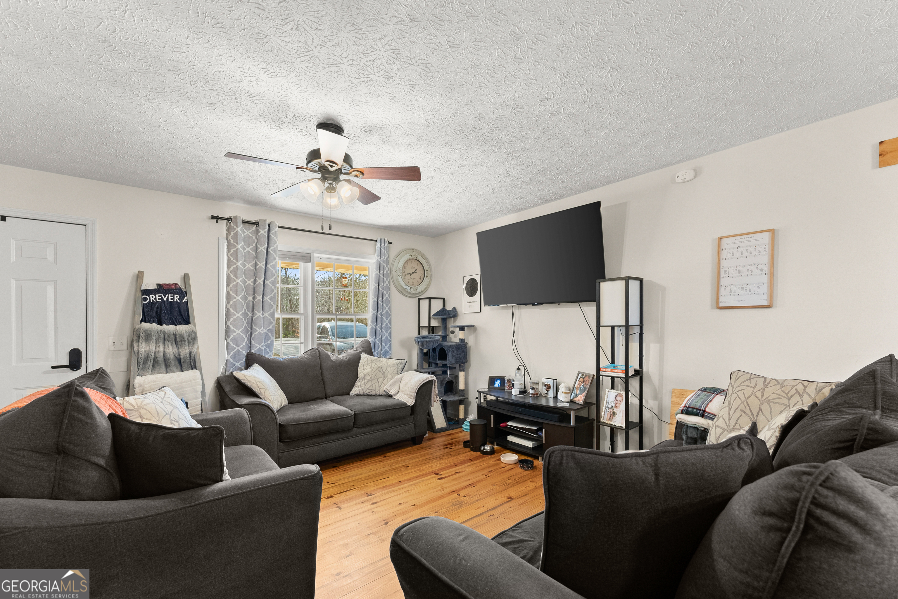 431 Clover Leaf Road Property Photo 7