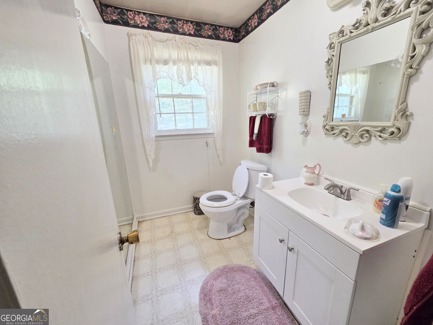 375 Arch Street Property Photo 13