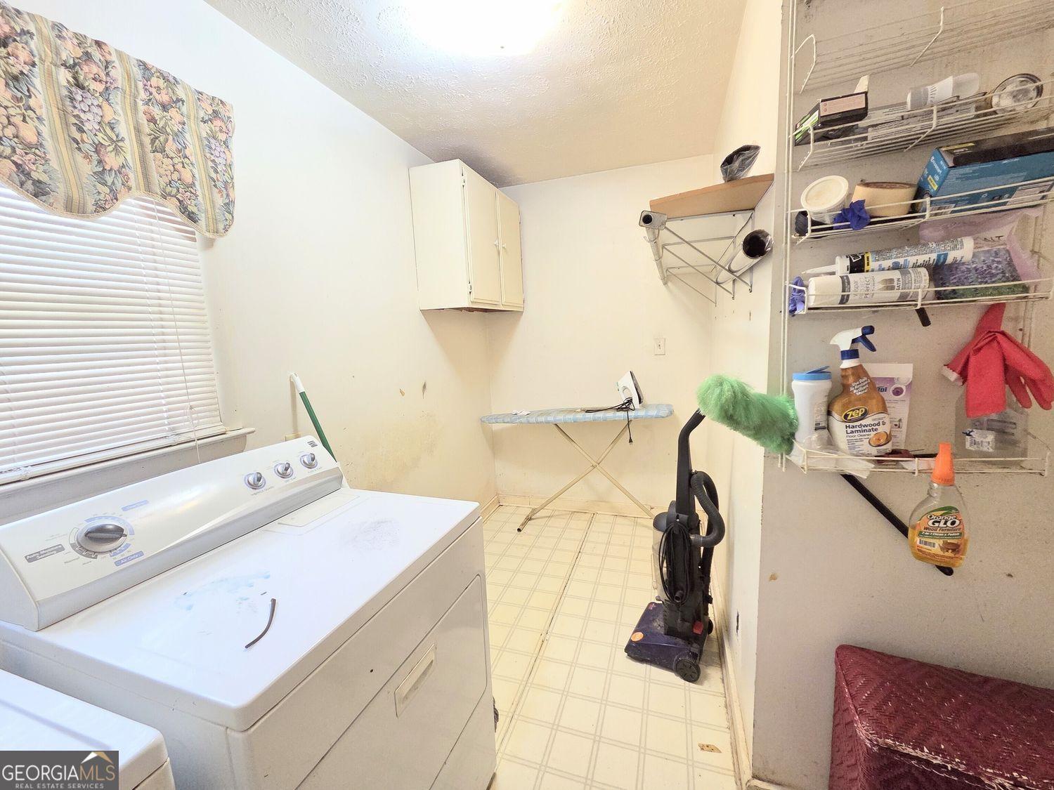 375 Arch Street Property Photo 14