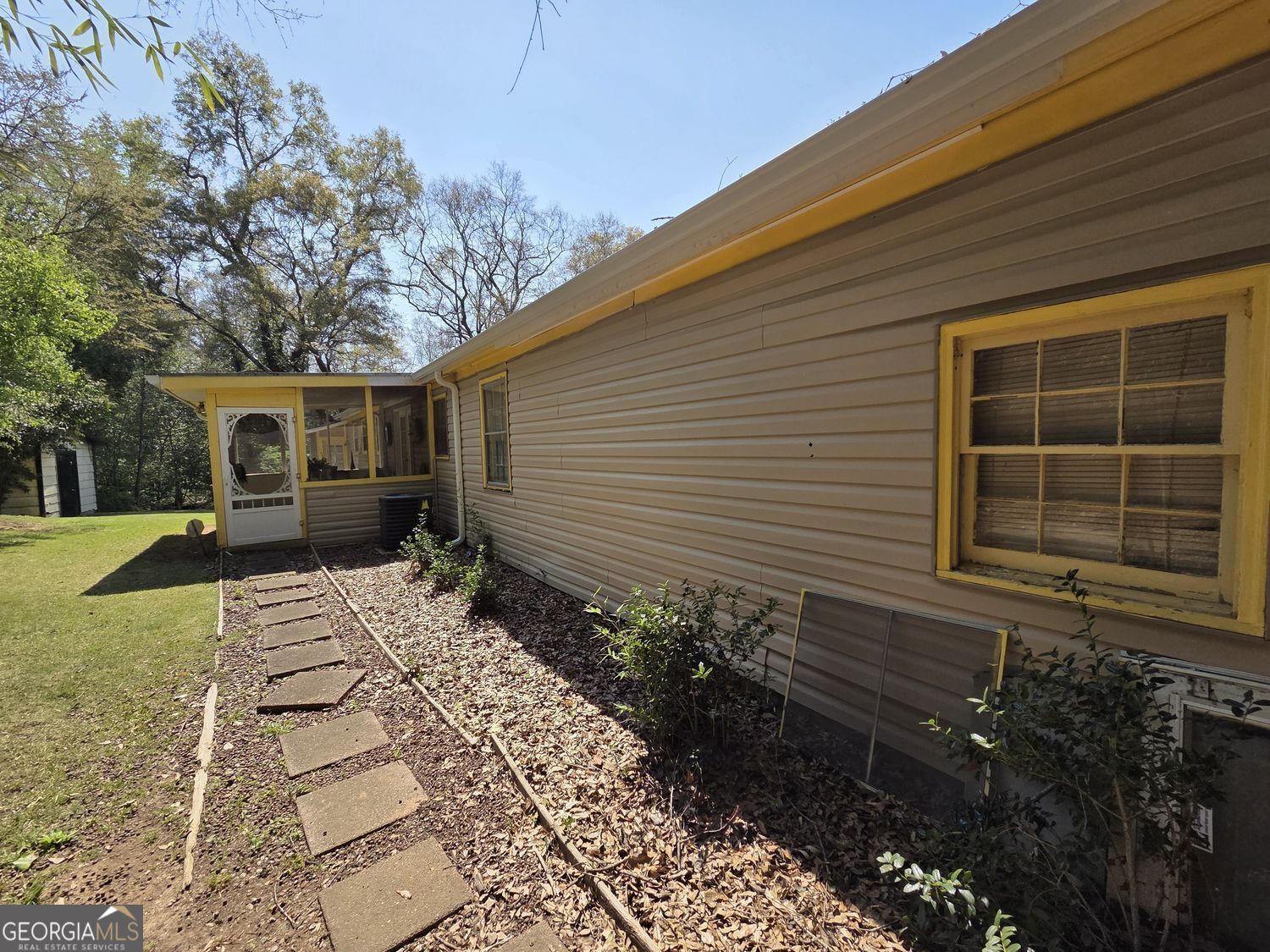 375 Arch Street Property Photo 27
