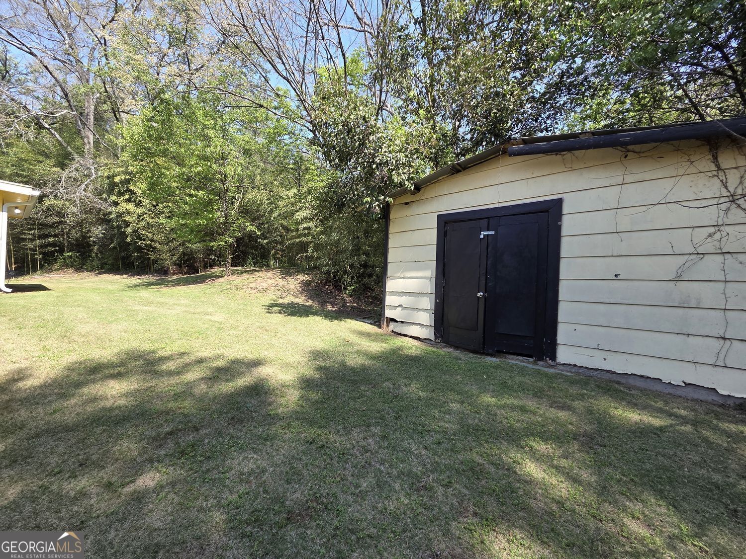375 Arch Street Property Photo 32