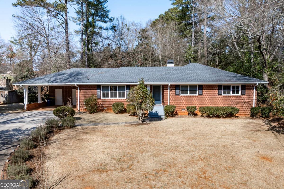 210 Pine Valley Drive Property Photo 1