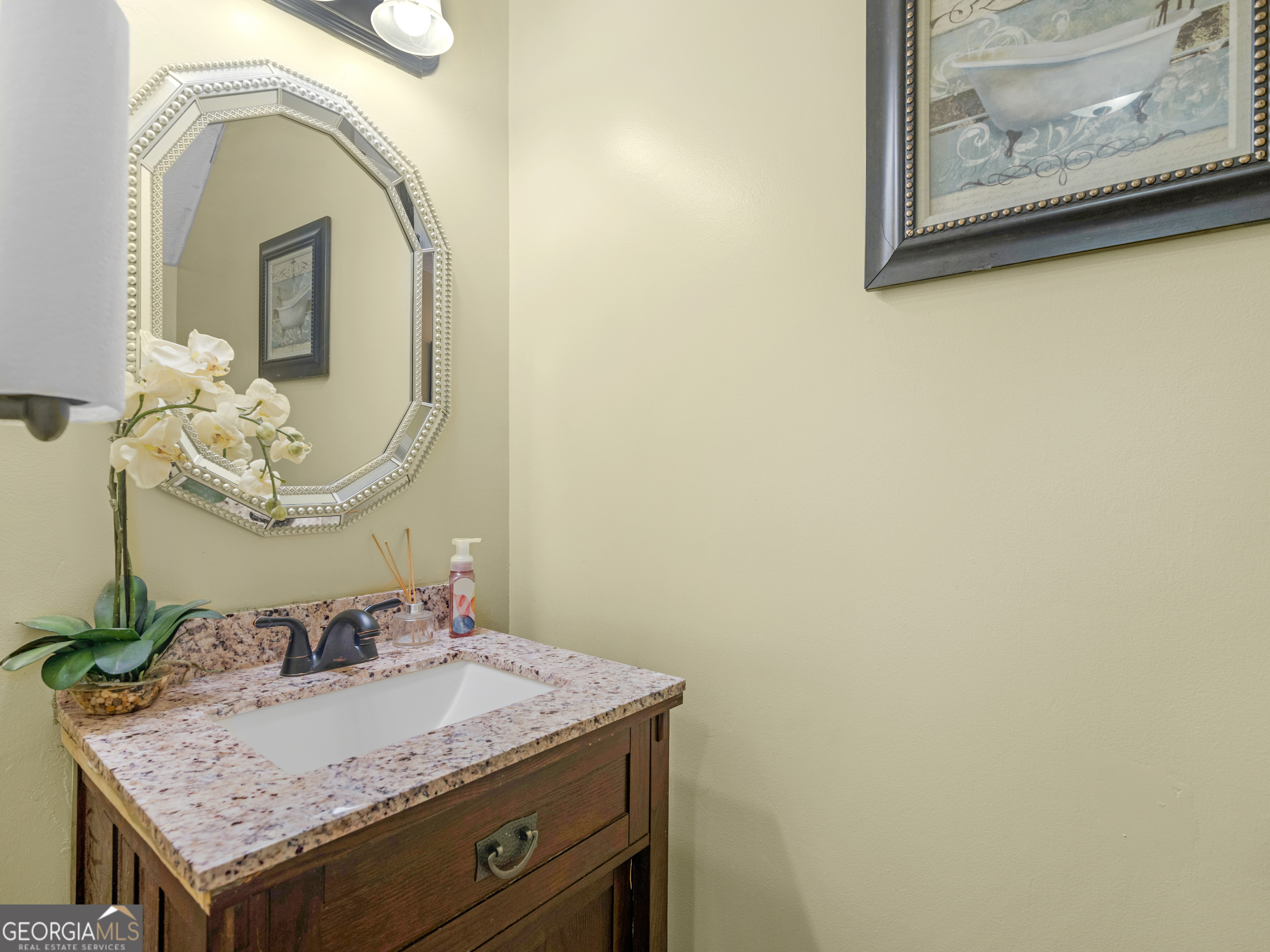 103 Oak Circle Property Photo 7
