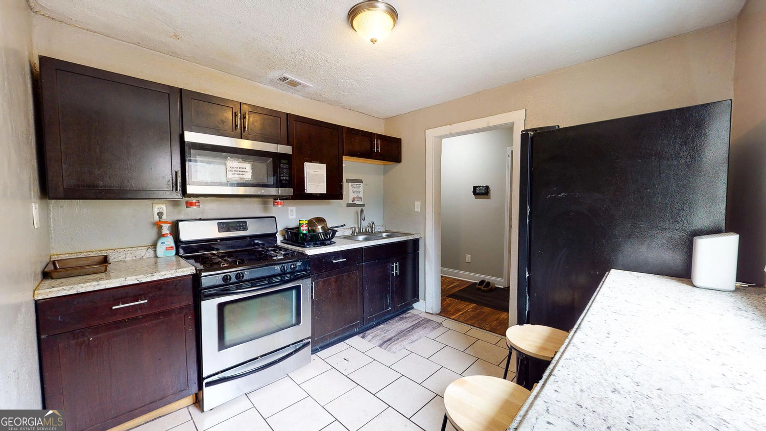 1860 North Avenue Nw Property Photo 6