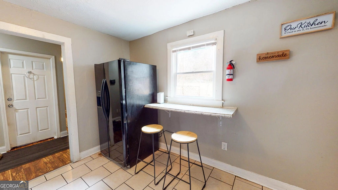 1860 North Avenue Nw Property Photo 7
