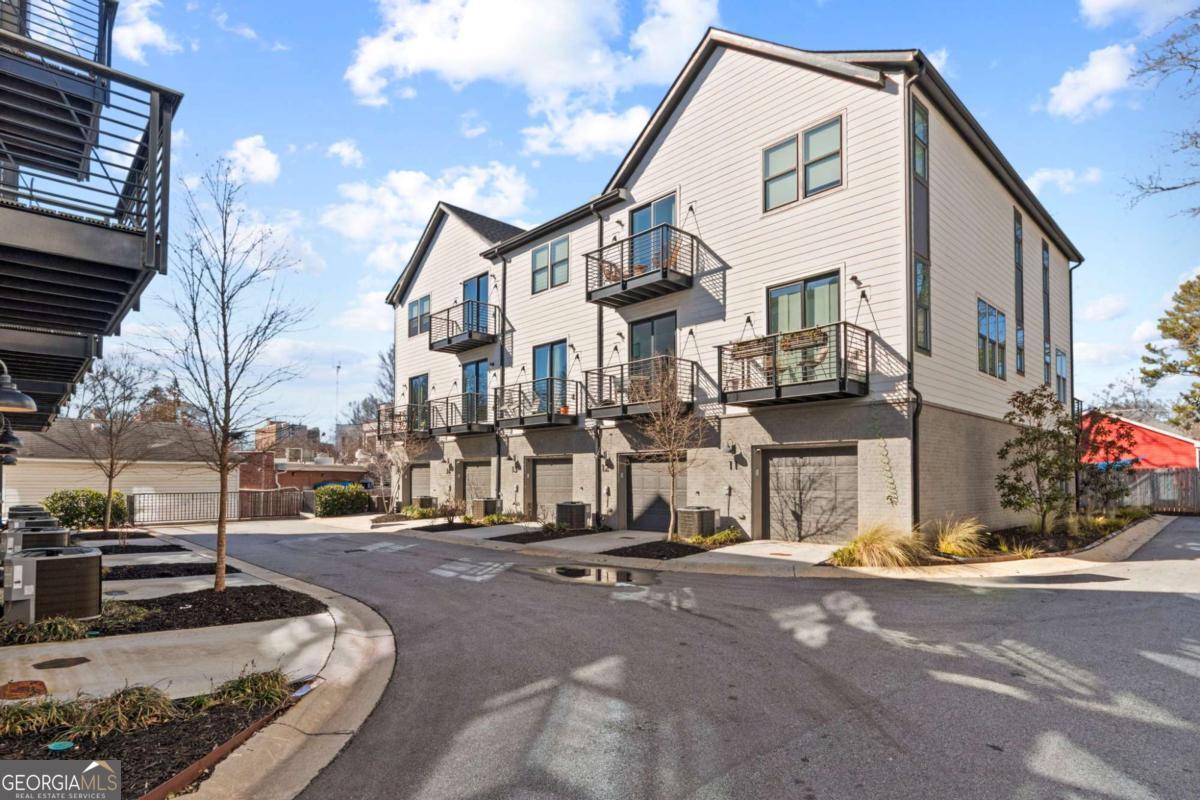 1350 May Avenue SE # 14
