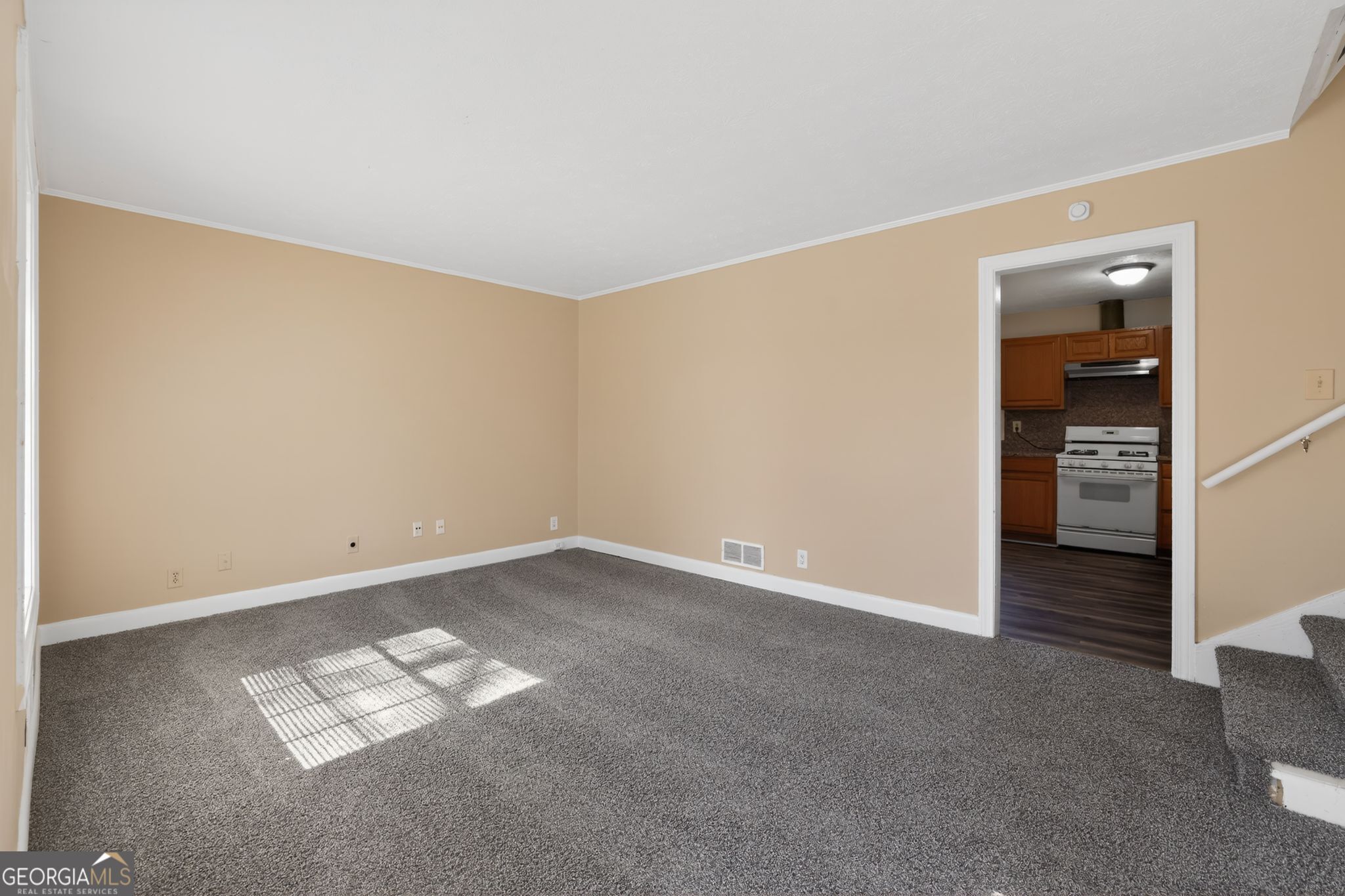 954 Cochise Trail Se Property Photo 3