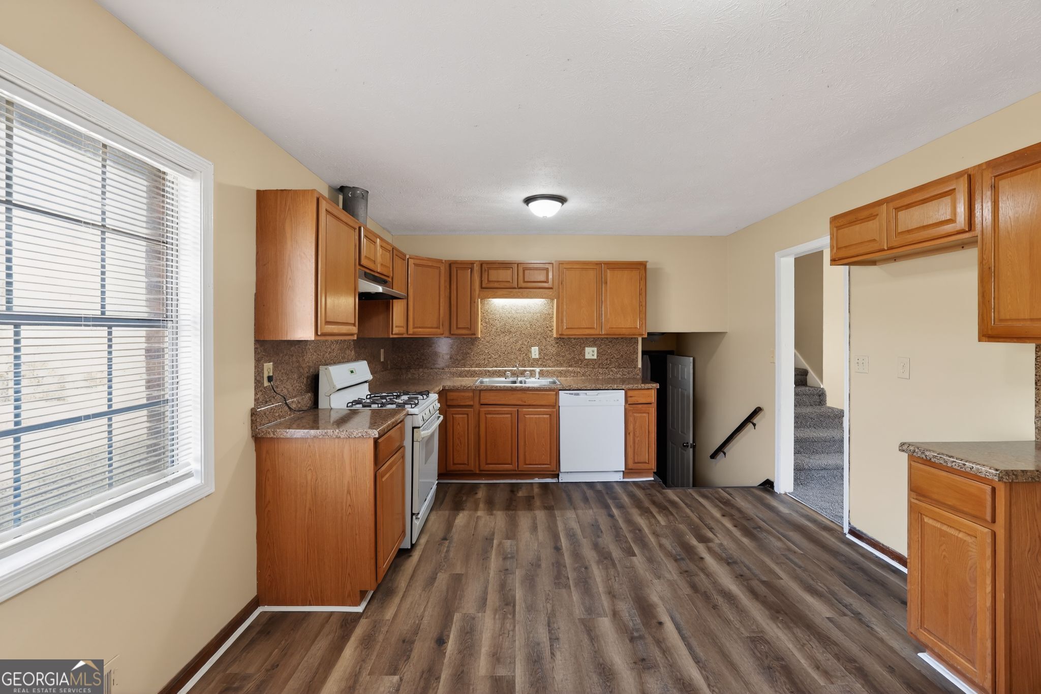 954 Cochise Trail Se Property Photo 17