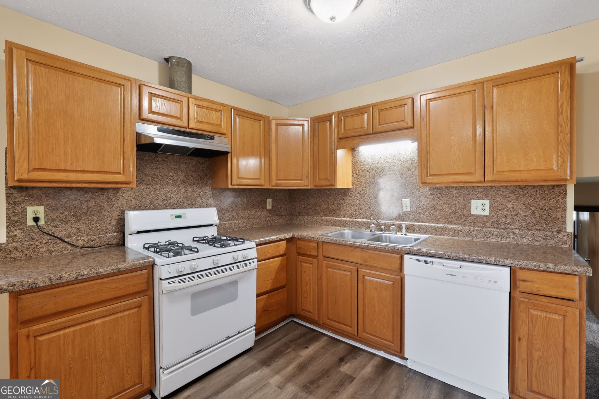 954 Cochise Trail Se Property Photo 18