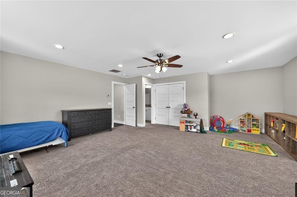 52 Morgan Lane Property Photo 34