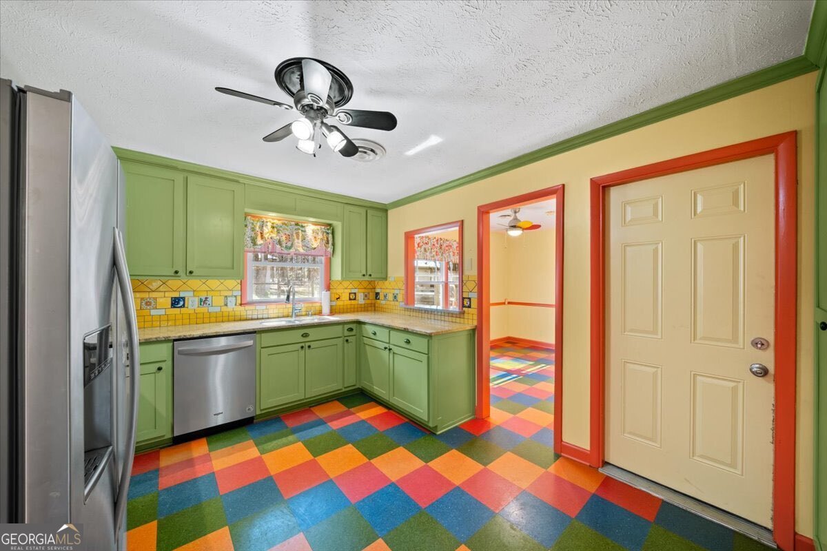 137 Meadow Wood Lane Property Photo 11