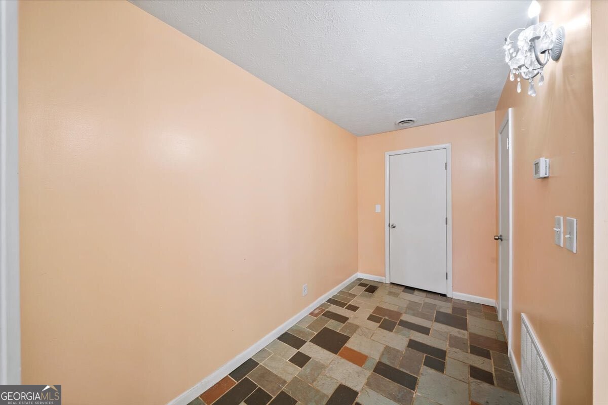 137 Meadow Wood Lane Property Photo 21