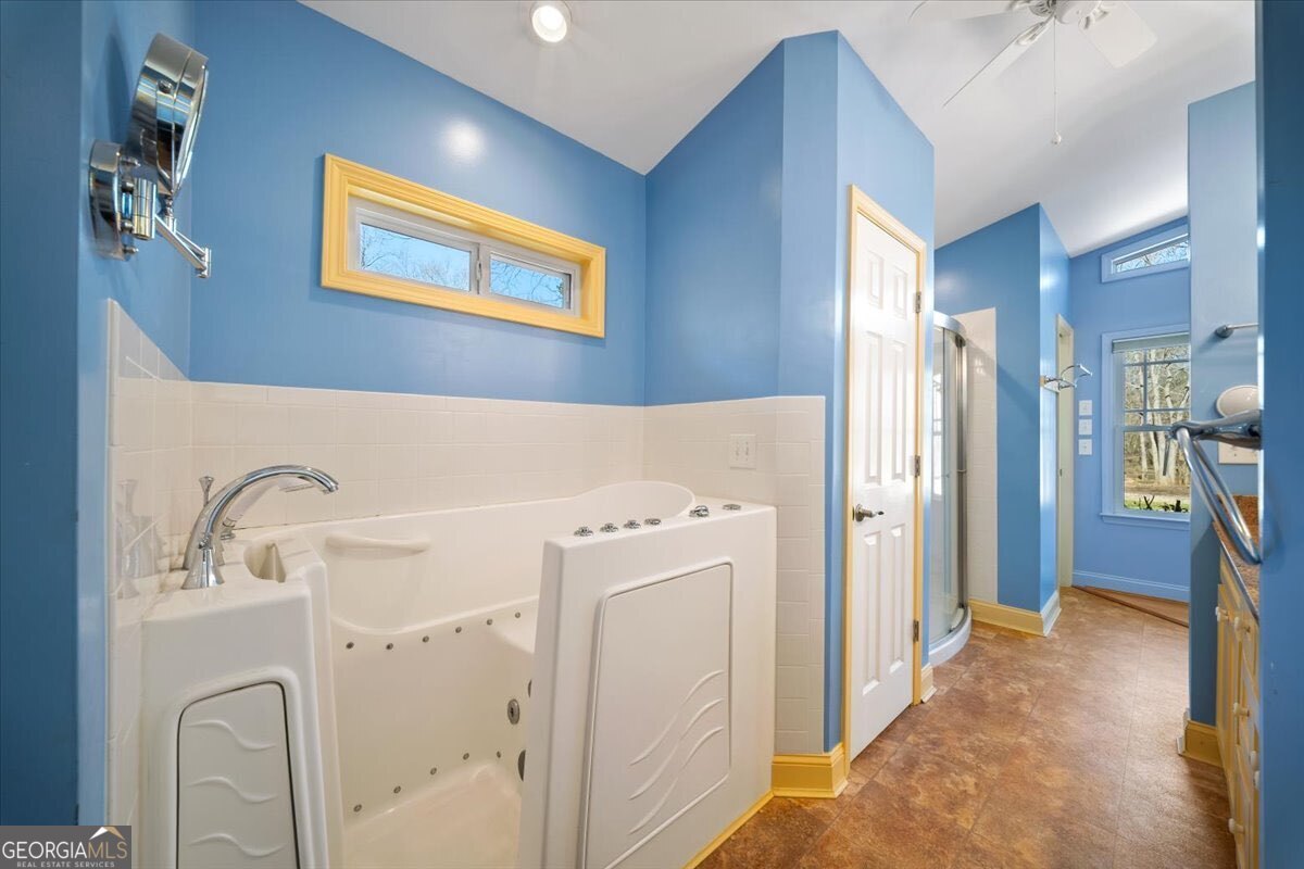 137 Meadow Wood Lane Property Photo 104