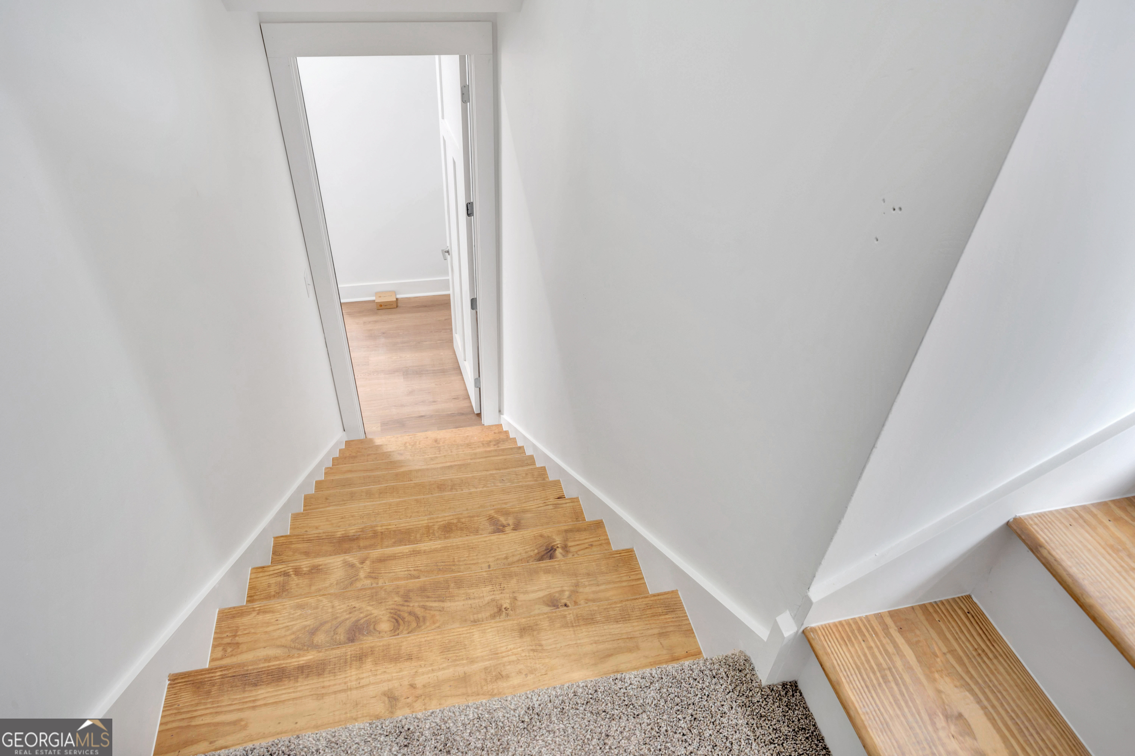 108 Woodcrest Drive Property Photo 29