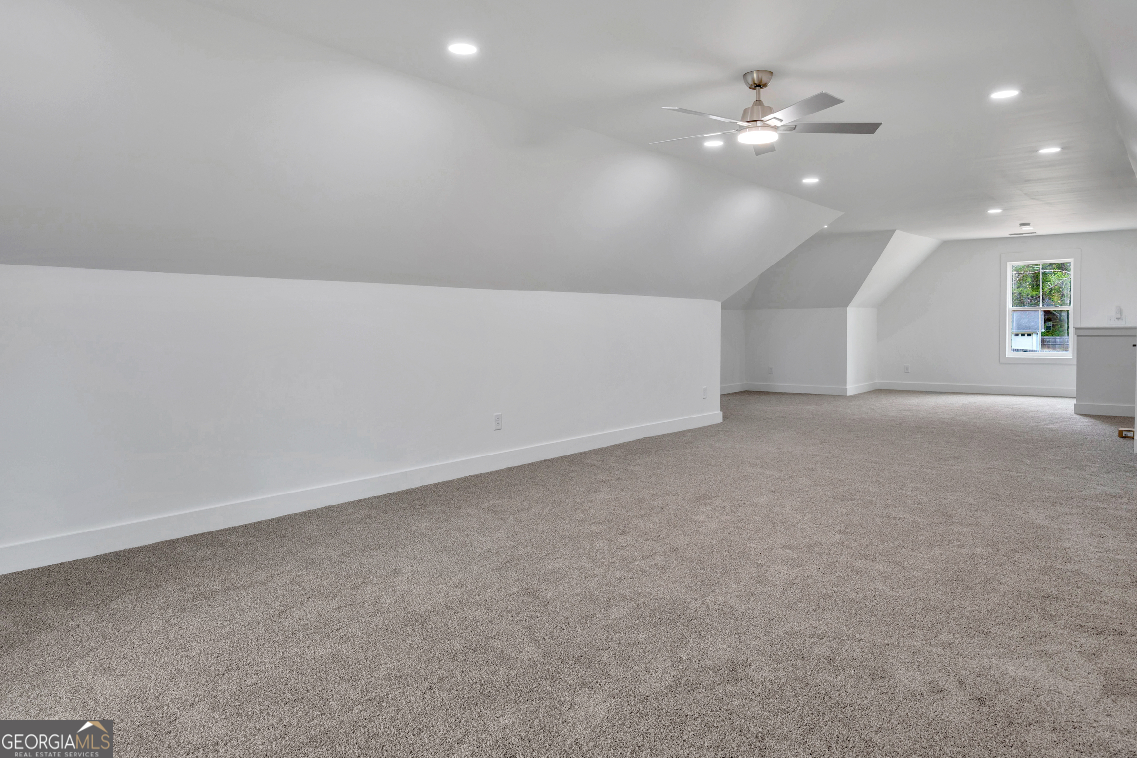 108 Woodcrest Drive Property Photo 31