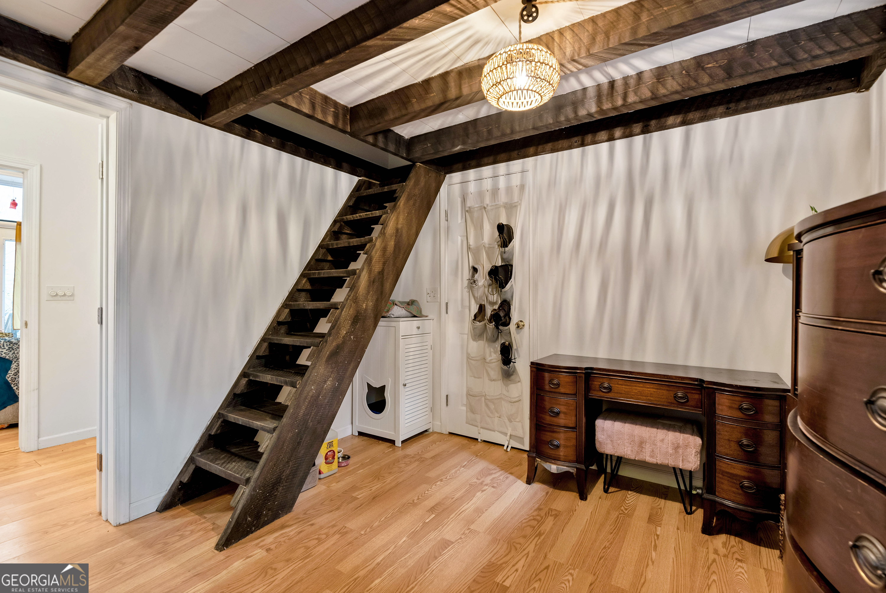 1060 Golden Avenue Property Photo 40