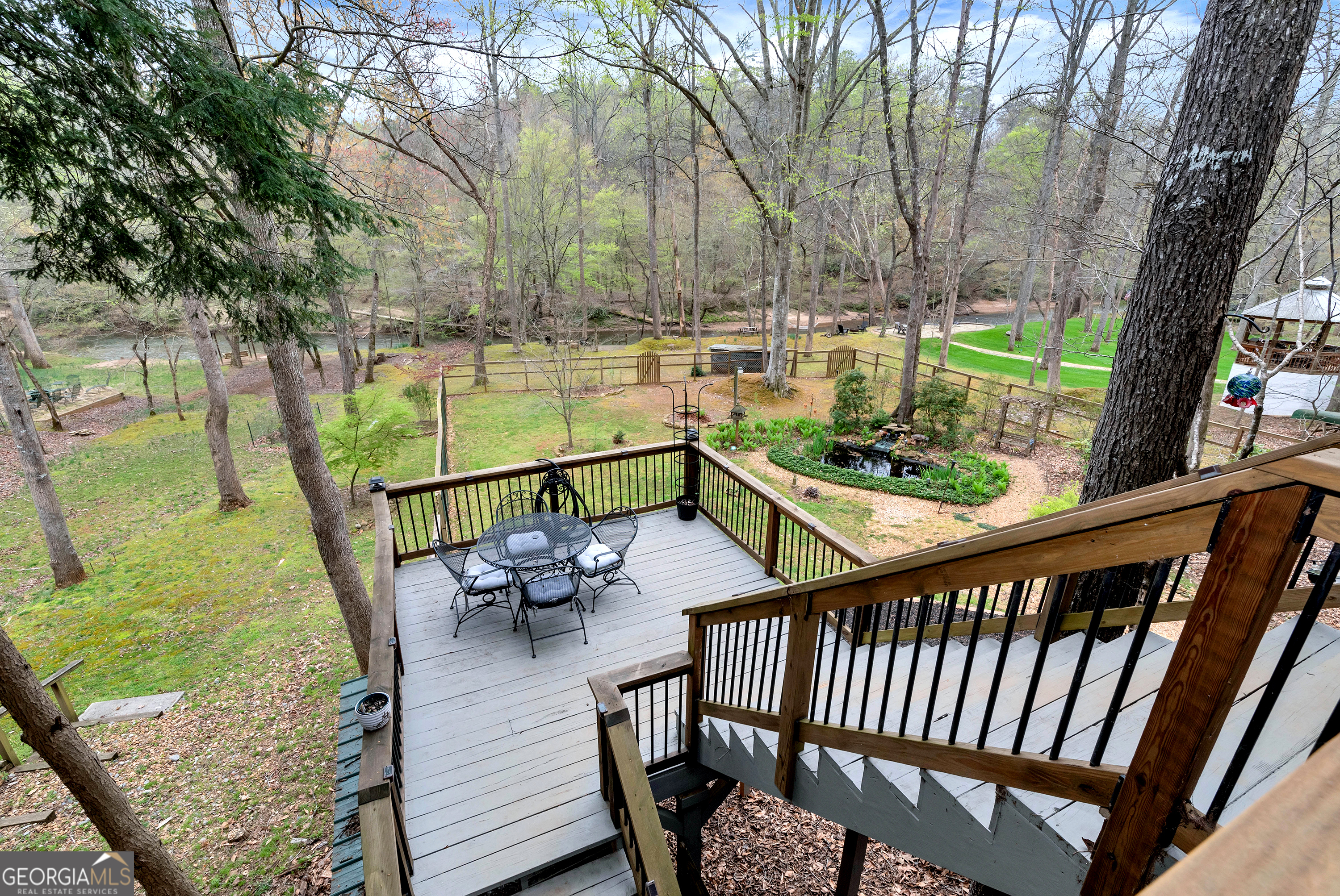 1060 Golden Avenue Property Photo 47