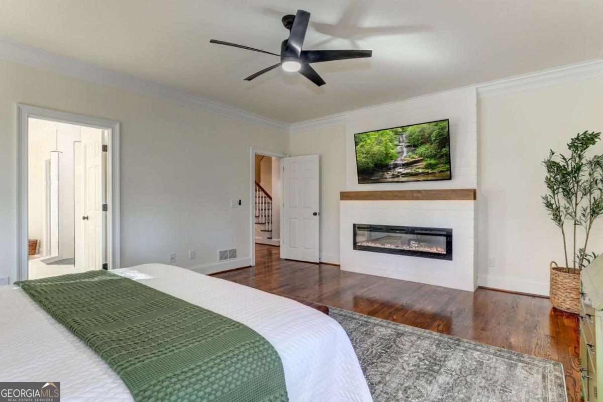 1492 Mcelroy Mountain Drive Property Photo 15