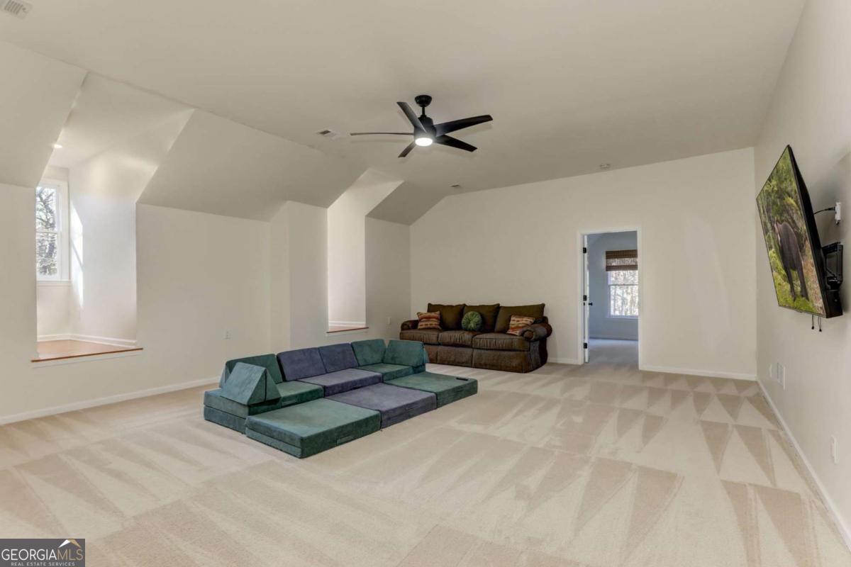1492 Mcelroy Mountain Drive Property Photo 28