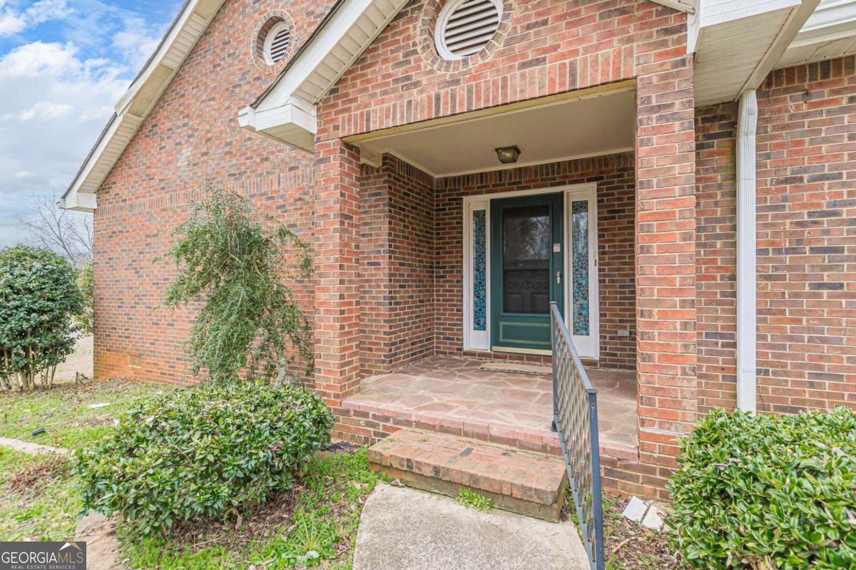 1380 Elliott Road Property Photo 4