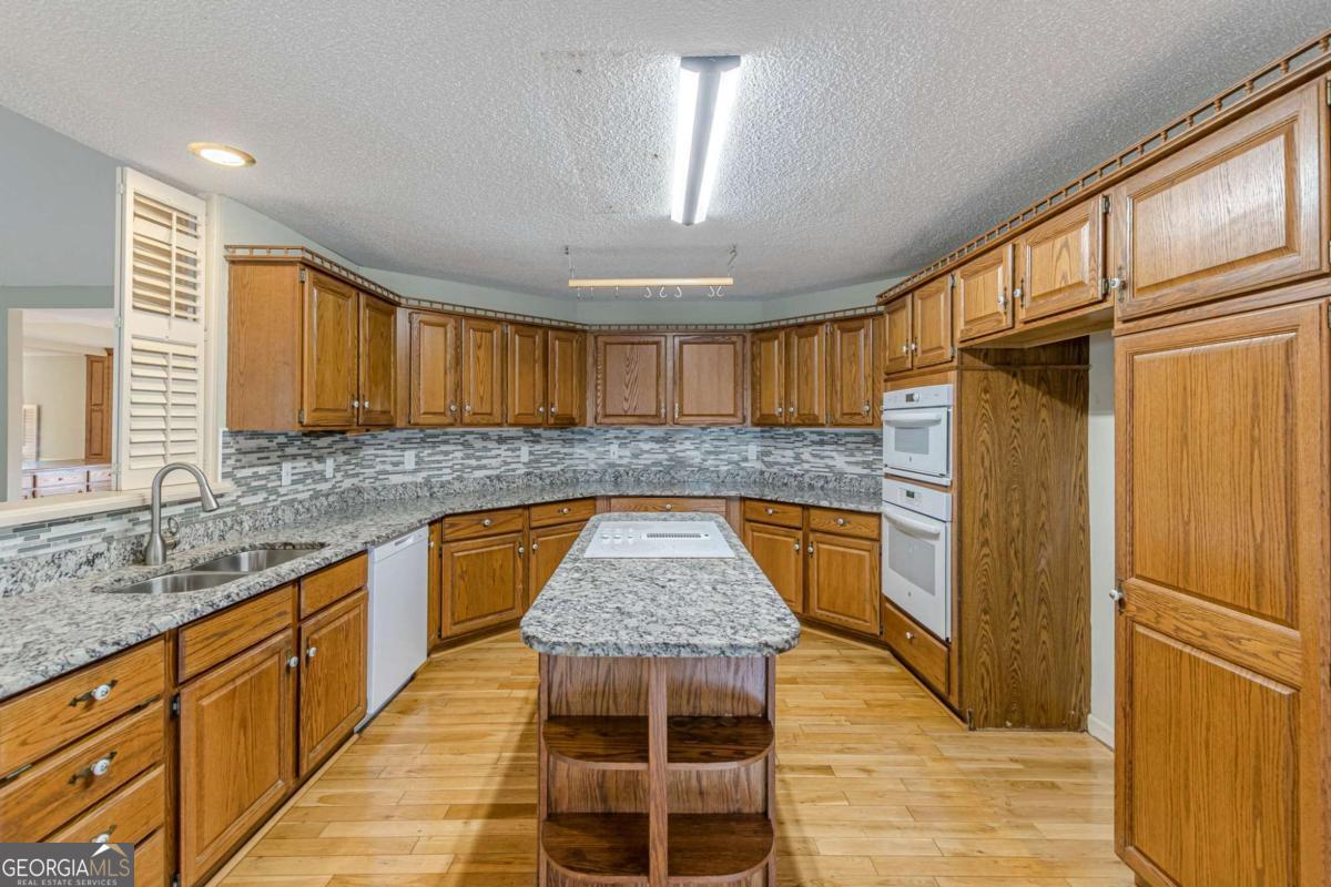 1380 Elliott Road Property Photo 13