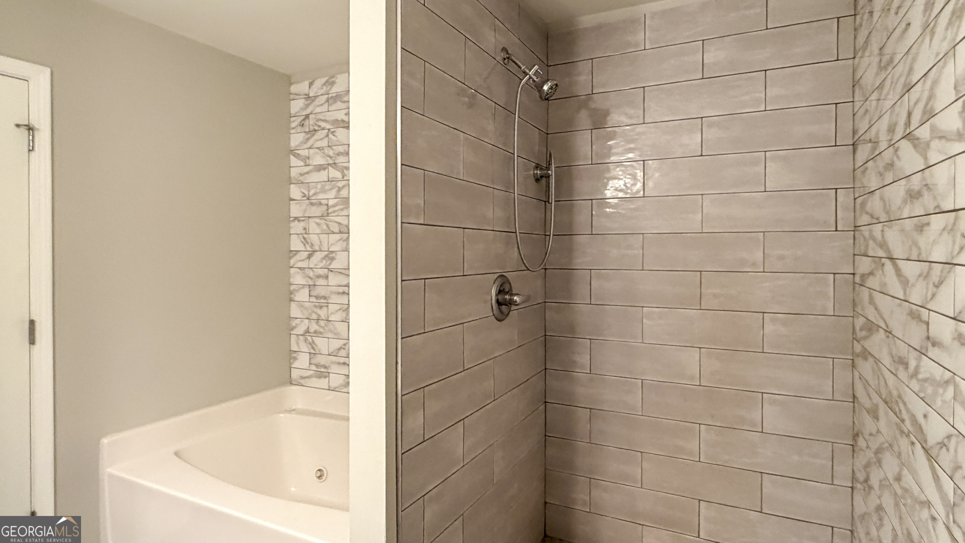 2628 Haligan Pointe Property Photo 14