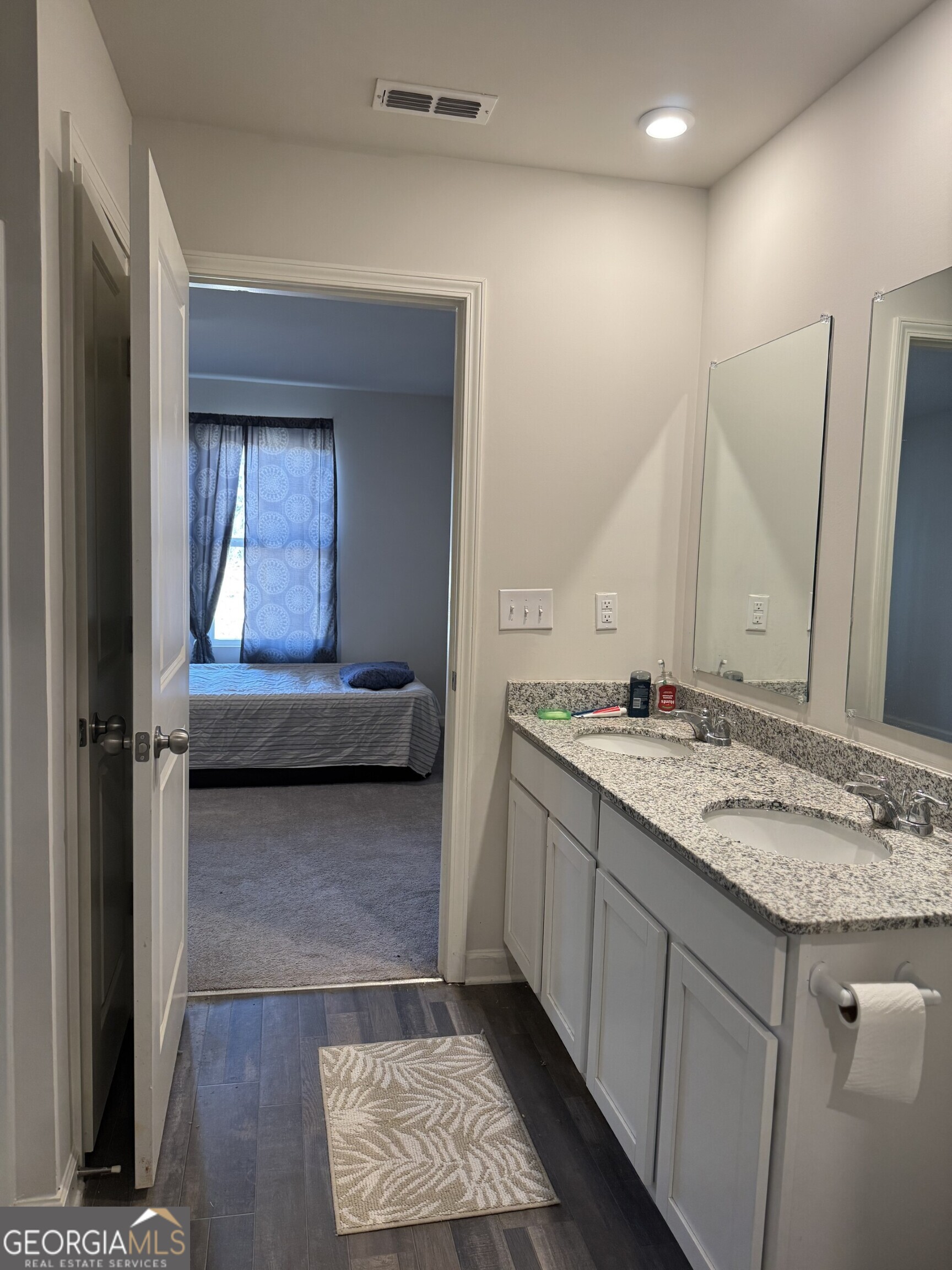 506 Pine Meadows Court Property Photo 16