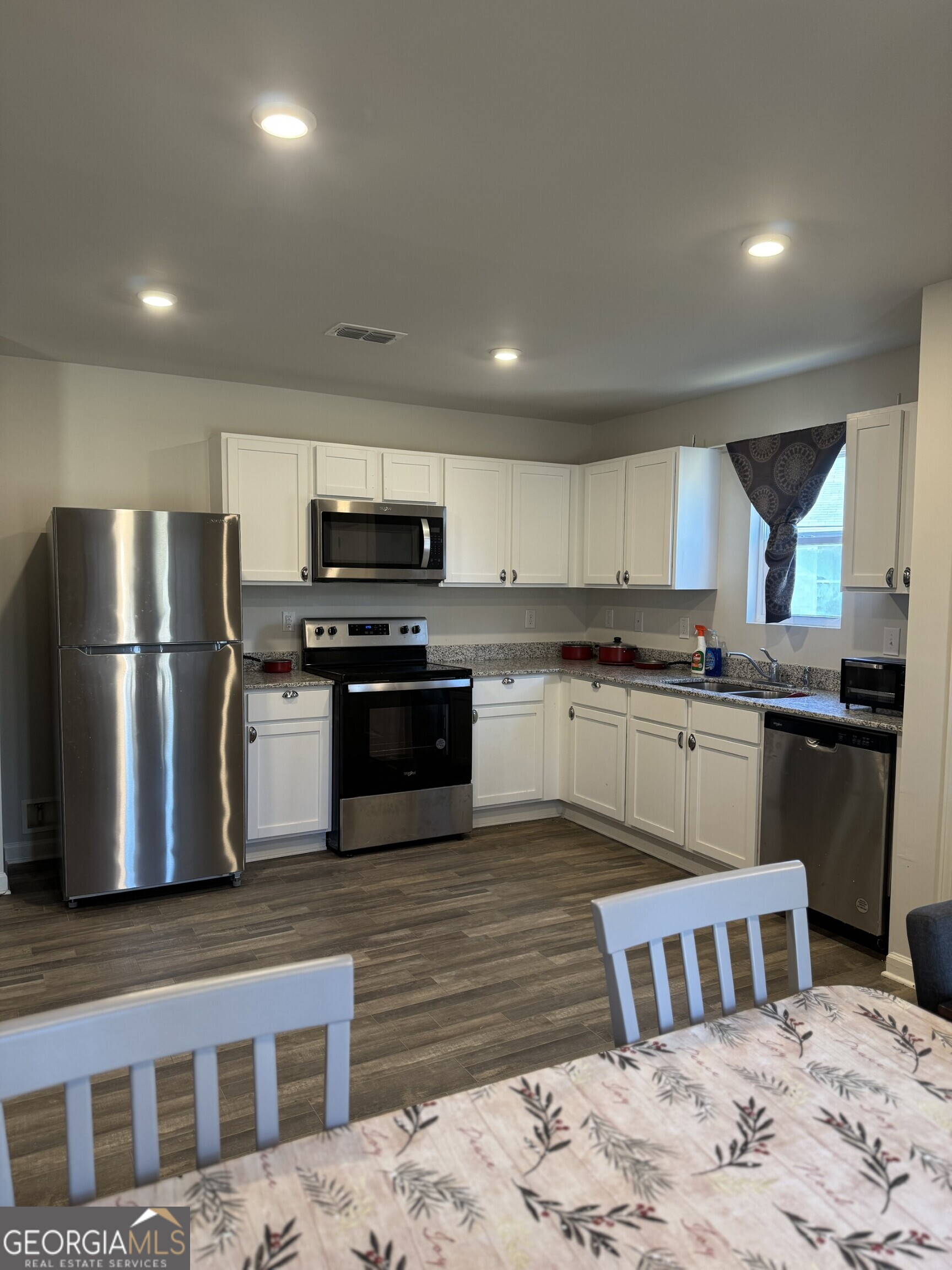 506 Pine Meadows Court Property Photo 21
