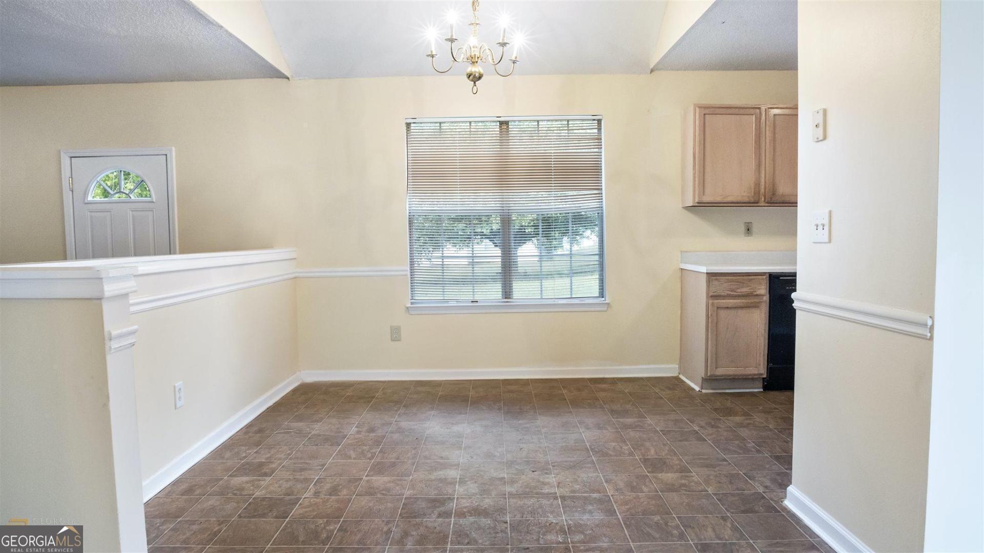 872 Asbury Trail Property Photo 7