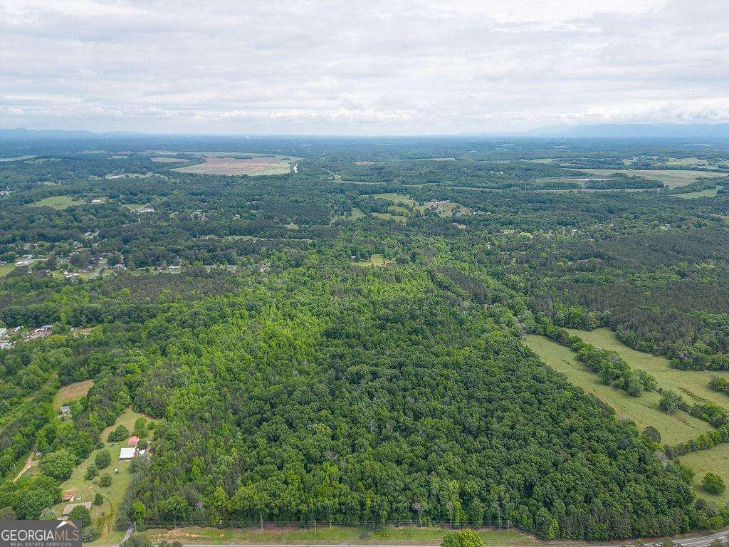 2148 Red Bud Road NE Property Photo 1
