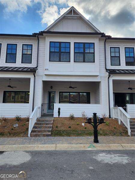 633 Stickley Oak Way Property Photo 1