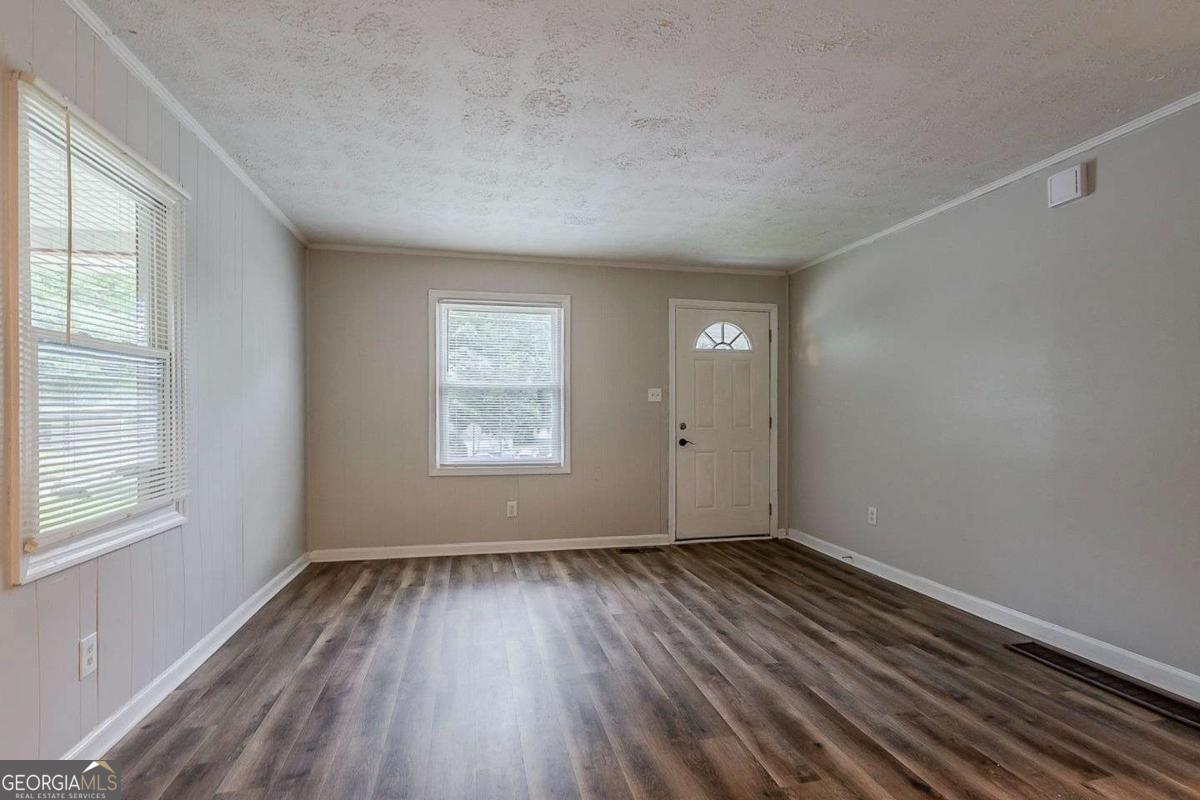 3633 Bunker Hill Drive Sw Property Photo 15