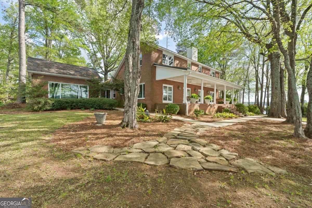390 Nw David Williams Road Property Photo 9