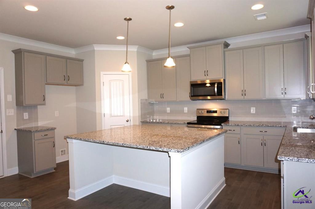 121 Bluecoat Trail Property Photo 28