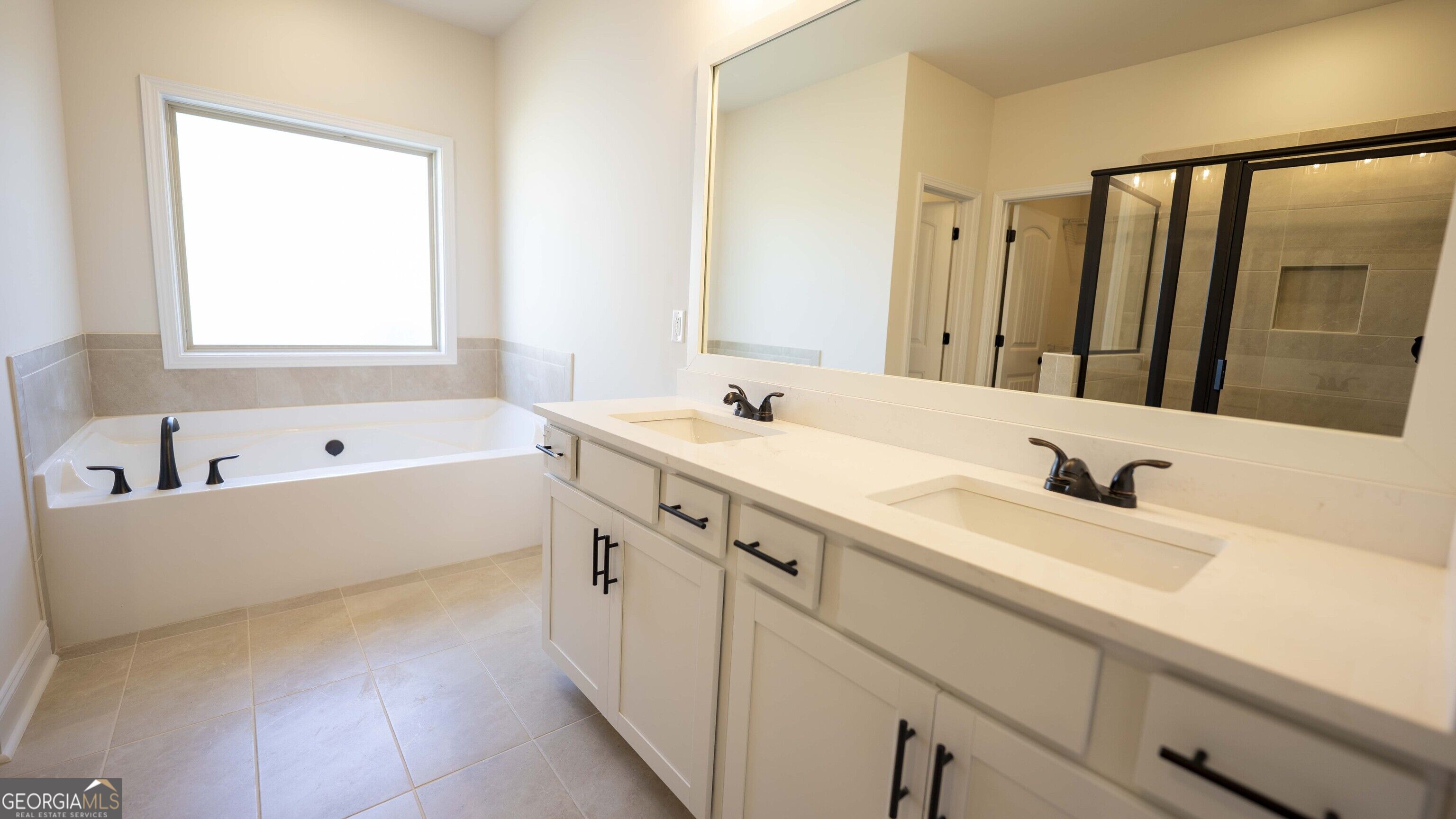 121 Bluecoat Trail Property Photo 29