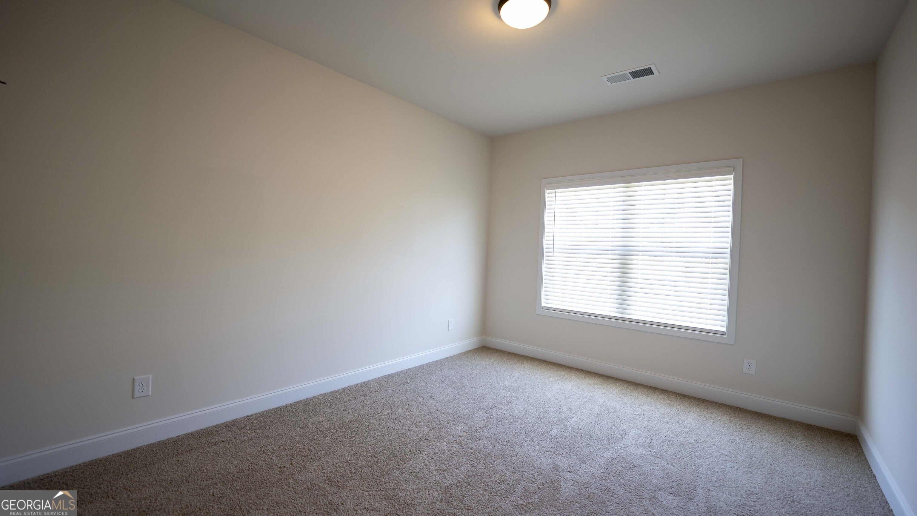 121 Bluecoat Trail Property Photo 30