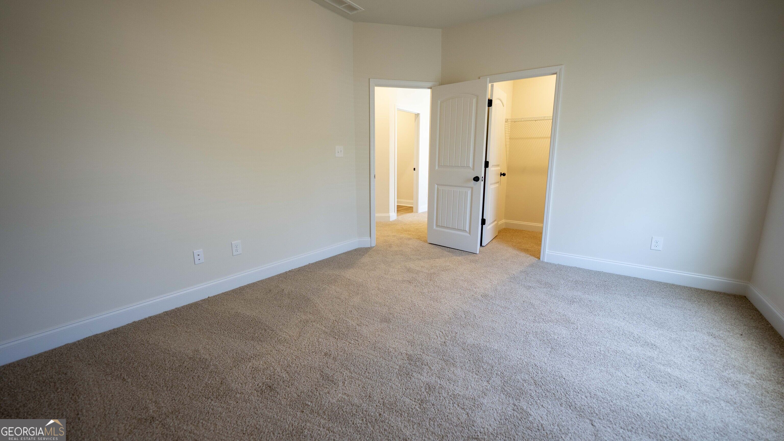 121 Bluecoat Trail Property Photo 36