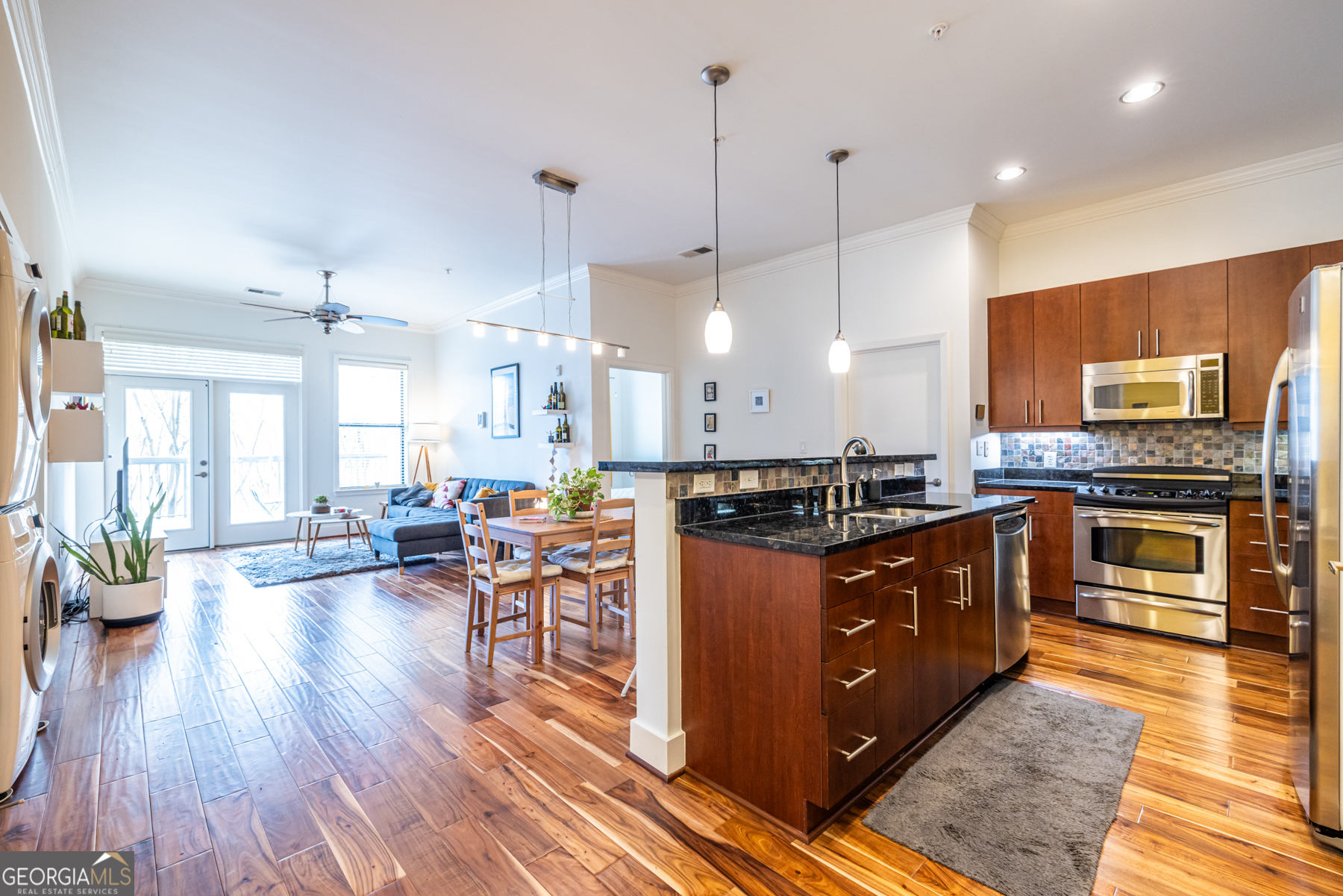 425 Chapel Street Sw # 2105 Property Photo 1
